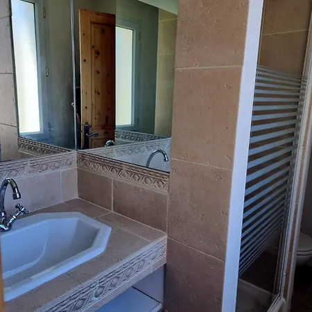 De Et D'étape L'escampette * Saint-Jean-du-Bruel