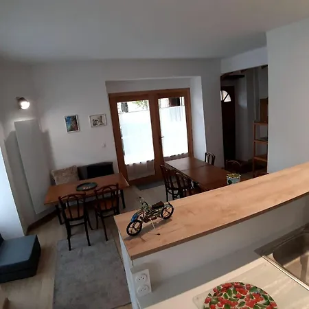 De Sejour Et D'etape L'escampette Apartment