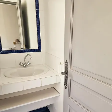 De Sejour Et D'etape L'escampette Apartment