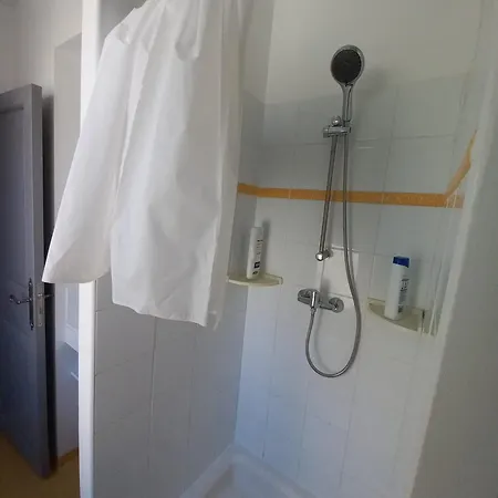 De Sejour Et D'etape L'escampette Apartment