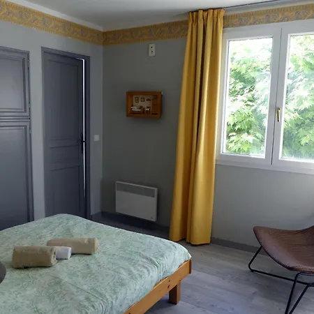 Apartamento De Et D'étape L'escampette Saint-Jean-du-Bruel