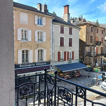 De Sejour Et D'etape L'escampette