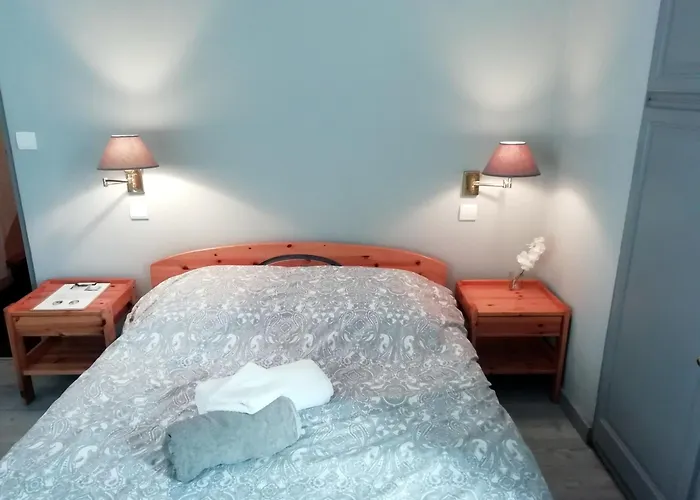 De Et D'étape L'escampette